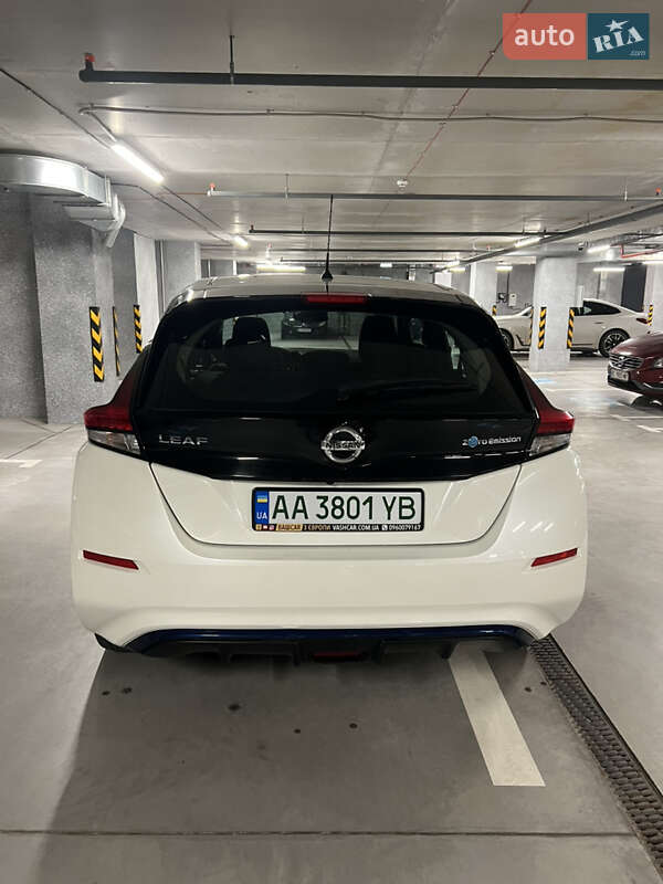 Хэтчбек Nissan Leaf 2018 в Киеве фото 4 Хэтчбек Nissan Leaf 2018 в Киеве