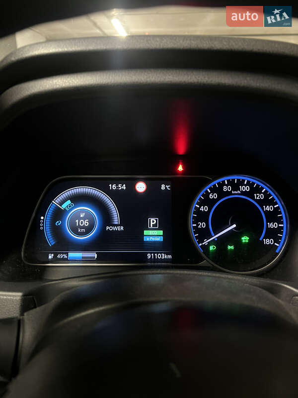 Хэтчбек Nissan Leaf 2018 в Киеве фото 9 Хэтчбек Nissan Leaf 2018 в Киеве