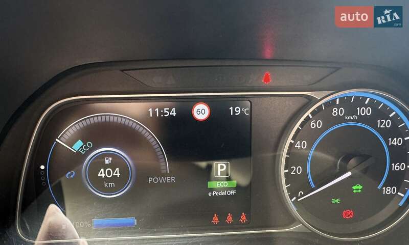 Хэтчбек Nissan Leaf 2022 в Ровно