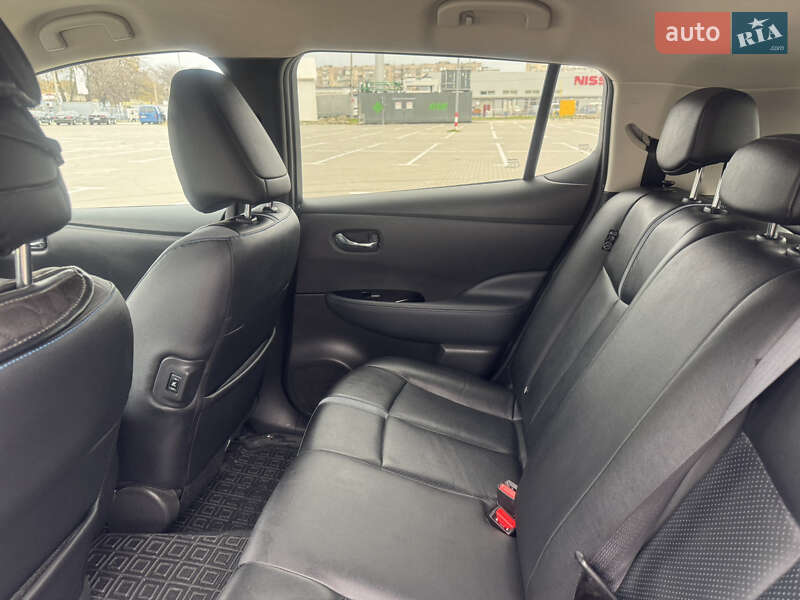 Хетчбек Nissan Leaf 2019 в Одесі