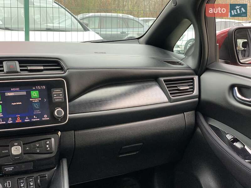 Хэтчбек Nissan Leaf 2020 в Бердичеве