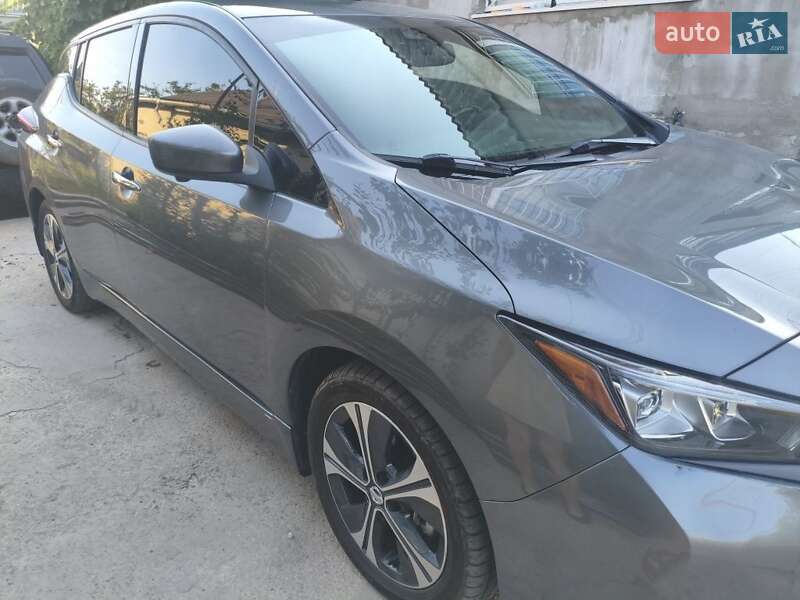 Хетчбек Nissan Leaf 2020 в Одесі