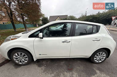 Хэтчбек Nissan Leaf 2016 в Киеве