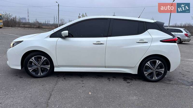 Хэтчбек Nissan Leaf 2020 в Харькове