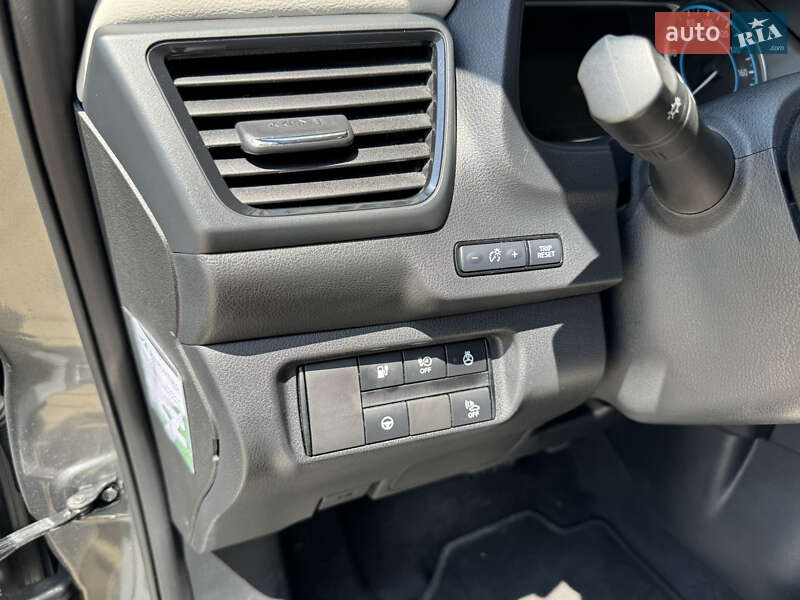 Хэтчбек Nissan Leaf 2019 в Ивано-Франковске