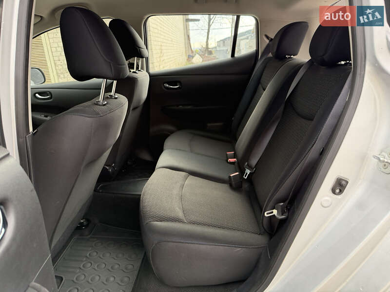 Хетчбек Nissan Leaf 2014 в Тернополі фото 22 Хетчбек Nissan Leaf 2014 в Тернополі