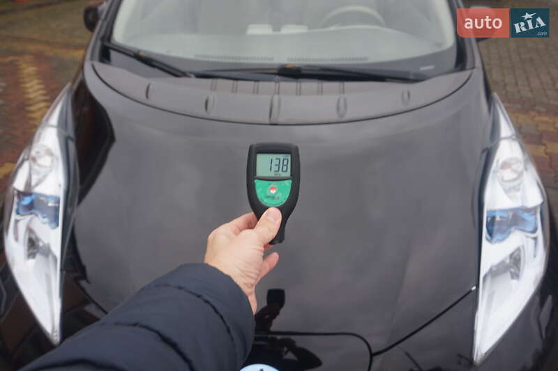 Хэтчбек Nissan Leaf 2012 в Самборе