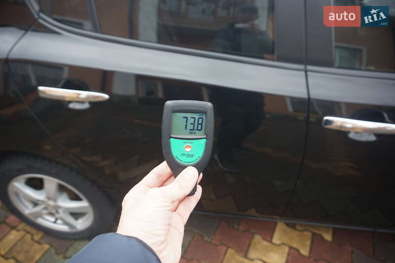 Хэтчбек Nissan Leaf 2012 в Самборе