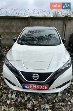 Хетчбек Nissan Leaf 2018 в Одесі