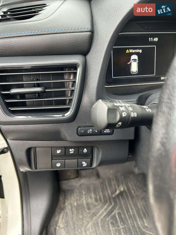 Хэтчбек Nissan Leaf 2018 в Одессе