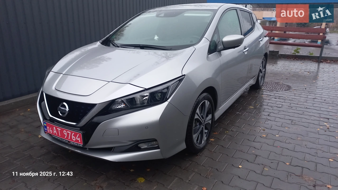 2023 Nissan Leaf - мініатюра 19