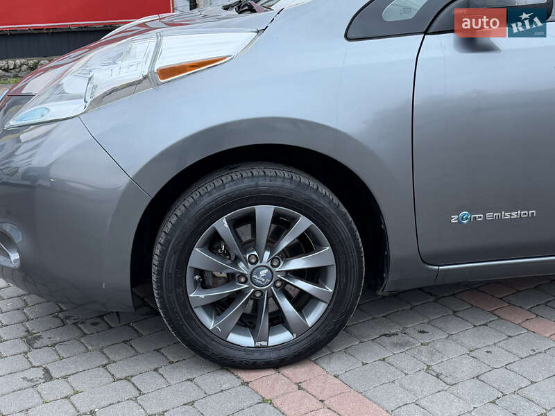 Хэтчбек Nissan Leaf 2014 в Тернополе