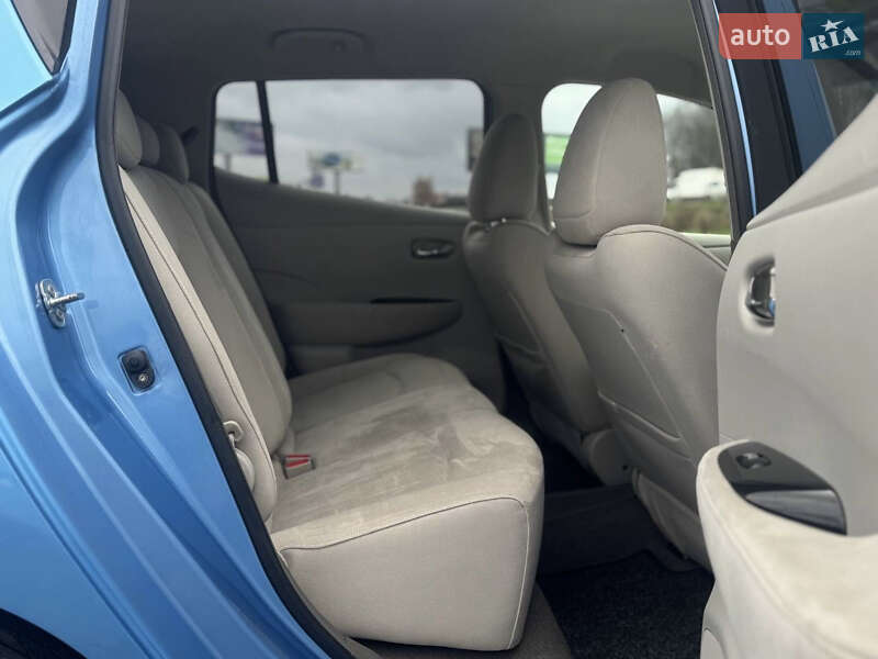 Хетчбек Nissan Leaf 2012 в Львові