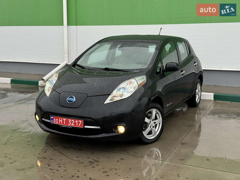 Хетчбек Nissan Leaf 2013 в Олександрії