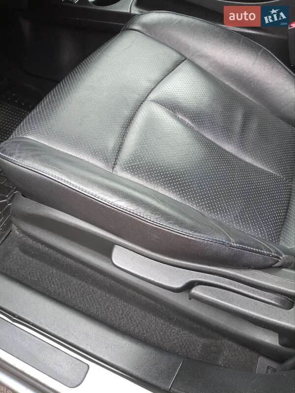 Хетчбек Nissan Leaf 2014 в Житомирі