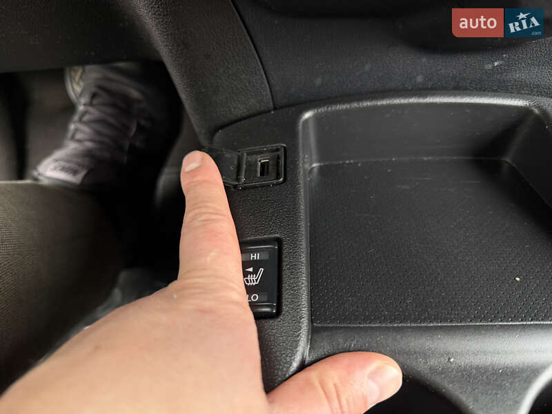 Хетчбек Nissan Leaf 2016 в Луцьку