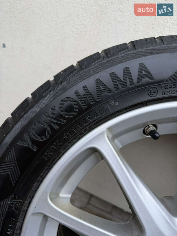 Хетчбек Nissan Leaf 2016 в Луцьку