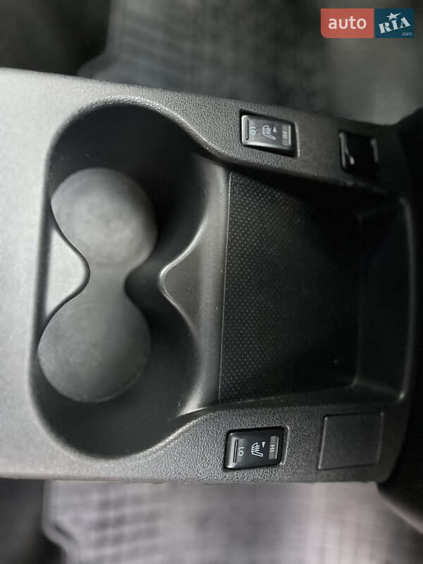 Хетчбек Nissan Leaf 2015 в Львові