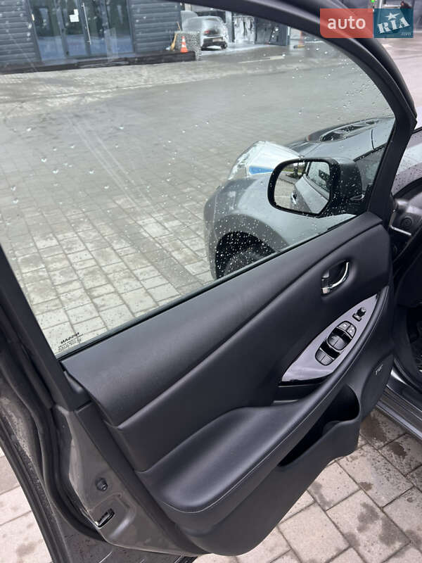 Хэтчбек Nissan Leaf 2014 в Каменец-Подольском фото 10 Хэтчбек Nissan Leaf 2014 в Каменец-Подольском