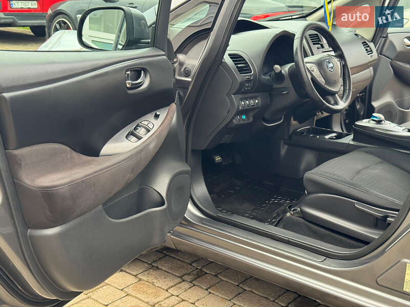 Хэтчбек Nissan Leaf 2015 в Ивано-Франковске фото 14 Хэтчбек Nissan Leaf 2015 в Ивано-Франковске