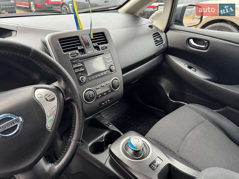 Хэтчбек Nissan Leaf 2015 в Ивано-Франковске фото 20 Хэтчбек Nissan Leaf 2015 в Ивано-Франковске
