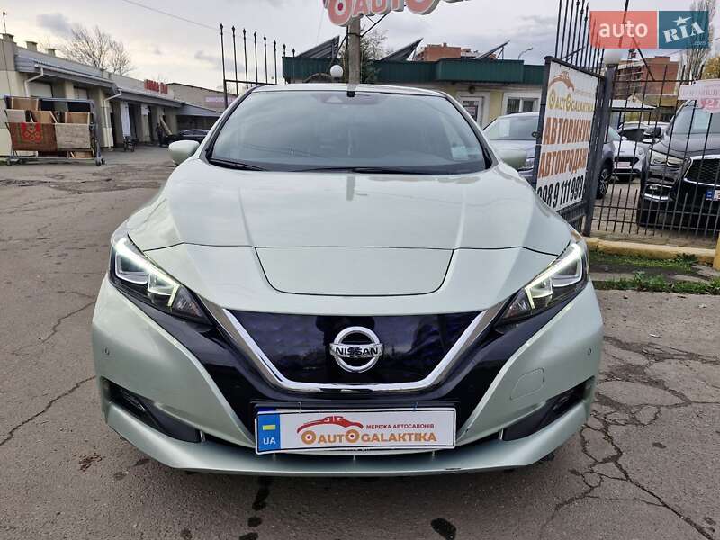 Хетчбек Nissan Leaf 2018 в Миколаєві