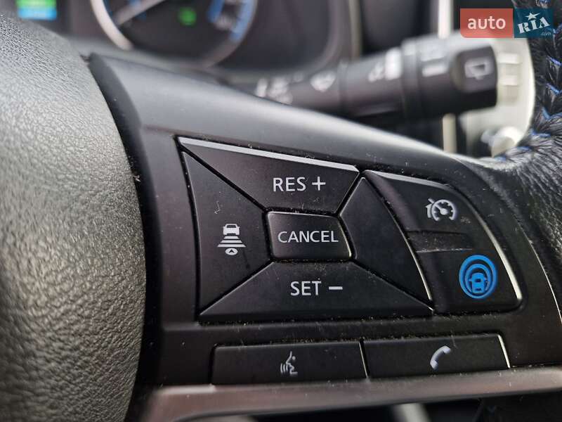 Хетчбек Nissan Leaf 2018 в Миколаєві