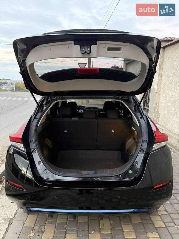 Хэтчбек Nissan Leaf 2018 в Белгороде-Днестровском