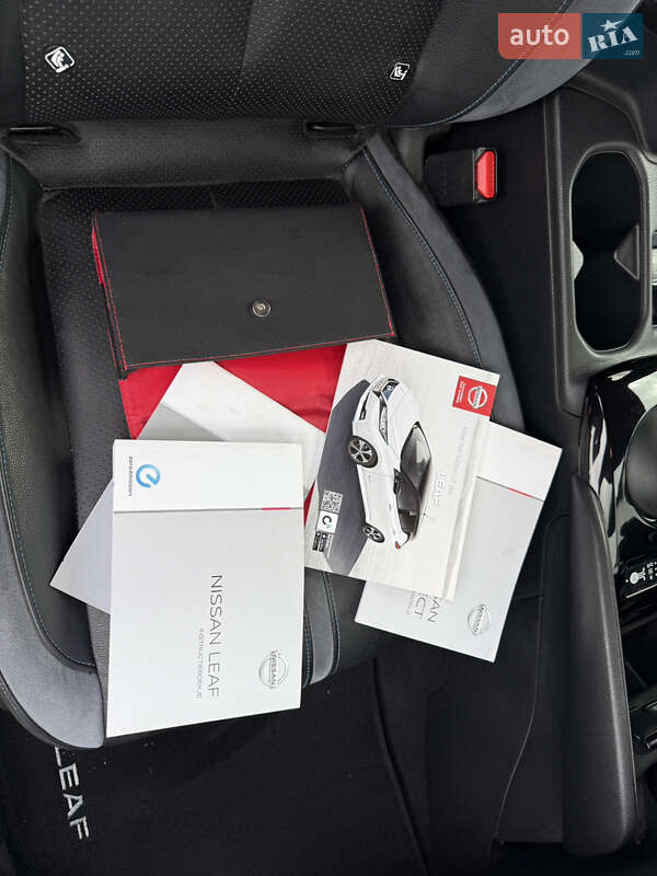 Хетчбек Nissan Leaf 2019 в Кременці