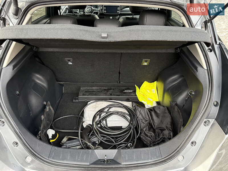 Хетчбек Nissan Leaf 2019 в Кременці