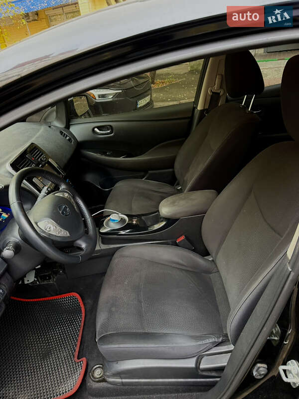 Хэтчбек Nissan Leaf 2017 в Киеве фото 14 Хэтчбек Nissan Leaf 2017 в Киеве