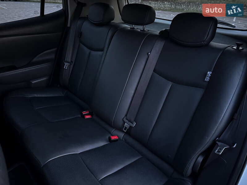 Хэтчбек Nissan Leaf 2017 в Тернополе фото 52 Хэтчбек Nissan Leaf 2017 в Тернополе