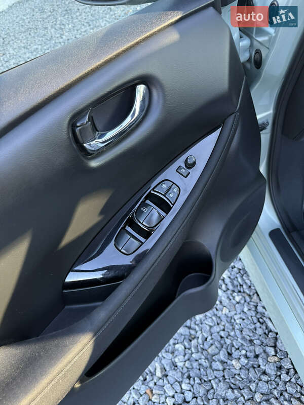 Хэтчбек Nissan Leaf 2018 в Дрогобыче фото 23 Хэтчбек Nissan Leaf 2018 в Дрогобыче