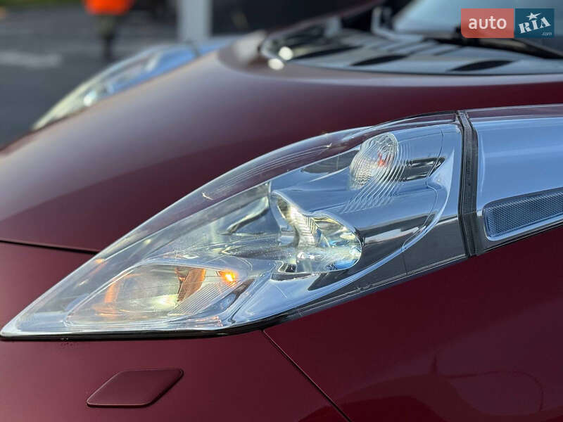 Хэтчбек Nissan Leaf 2013 в Львове фото 12 Хэтчбек Nissan Leaf 2013 в Львове