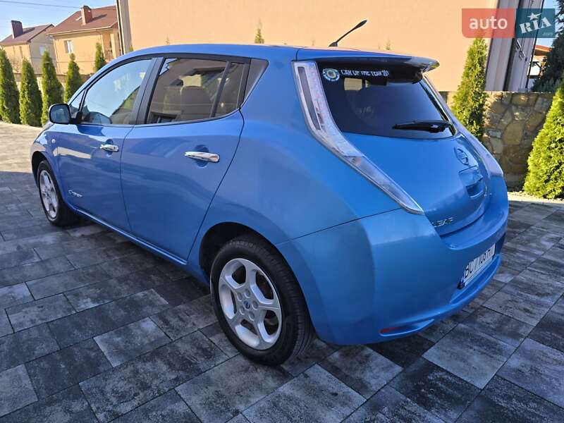 Хэтчбек Nissan Leaf 2011 в Ивано-Франковске фото 10 Хэтчбек Nissan Leaf 2011 в Ивано-Франковске