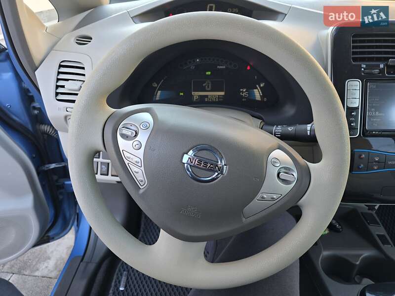 Хэтчбек Nissan Leaf 2011 в Ивано-Франковске фото 19 Хэтчбек Nissan Leaf 2011 в Ивано-Франковске