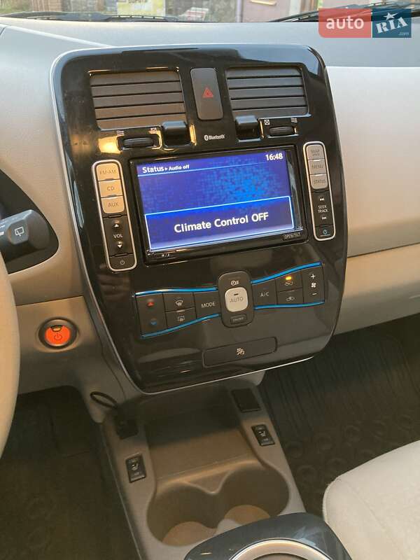 Хэтчбек Nissan Leaf 2013 в Золочеве фото 22 Хэтчбек Nissan Leaf 2013 в Золочеве