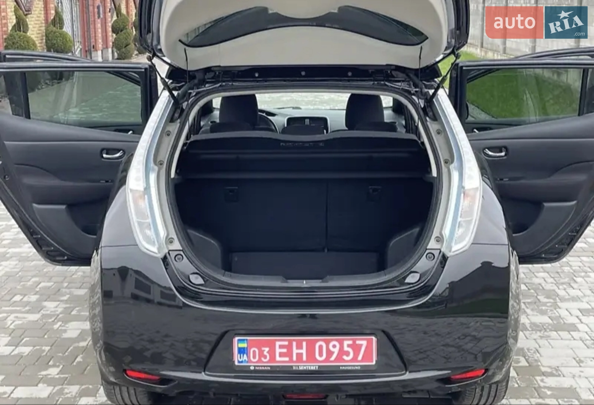 2013 Nissan Leaf - мініатюра 18