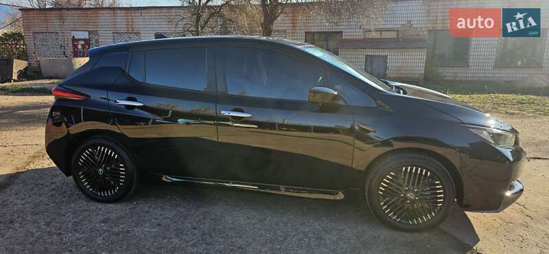 Хетчбек Nissan Leaf 2024 в Кривому Розі фото 4 Хетчбек Nissan Leaf 2024 в Кривому Розі