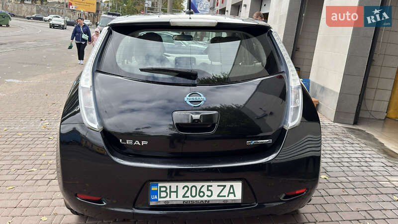 Хэтчбек Nissan Leaf 2011 в Одессе фото 2 Хэтчбек Nissan Leaf 2011 в Одессе