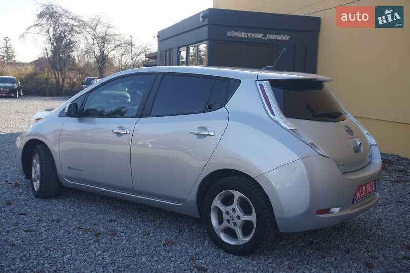 Хэтчбек Nissan Leaf 2013 в Самборе фото 10 Хэтчбек Nissan Leaf 2013 в Самборе
