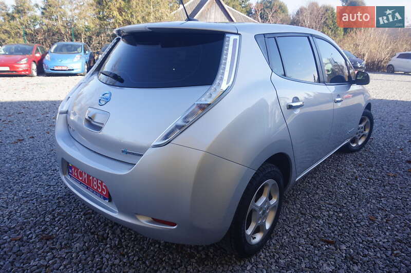 Хэтчбек Nissan Leaf 2013 в Самборе фото 16 Хэтчбек Nissan Leaf 2013 в Самборе
