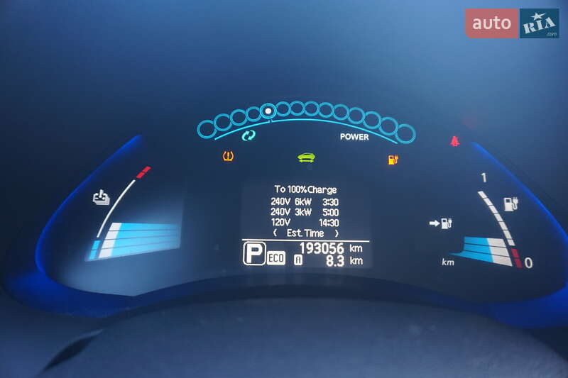 Хэтчбек Nissan Leaf 2013 в Самборе фото 30 Хэтчбек Nissan Leaf 2013 в Самборе