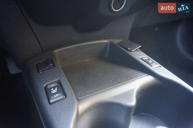 Хэтчбек Nissan Leaf 2013 в Самборе фото 33 Хэтчбек Nissan Leaf 2013 в Самборе