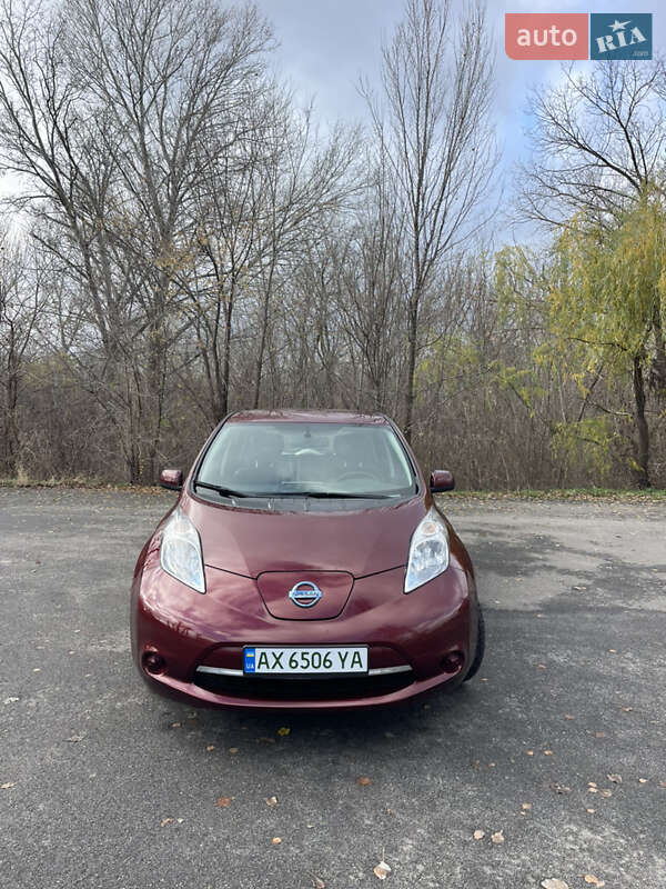 Хэтчбек Nissan Leaf 2016 в Харькове фото 2 Хэтчбек Nissan Leaf 2016 в Харькове