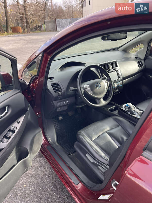 Хэтчбек Nissan Leaf 2016 в Харькове фото 11 Хэтчбек Nissan Leaf 2016 в Харькове