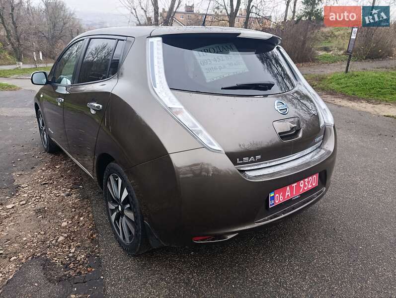 Хэтчбек Nissan Leaf 2016 в Киеве фото 27 Хэтчбек Nissan Leaf 2016 в Киеве