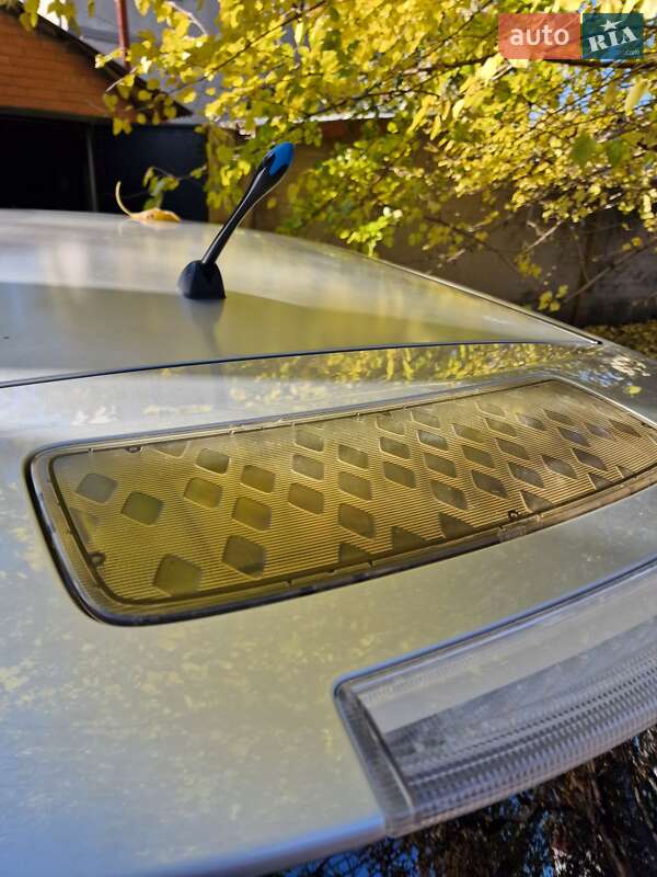 Хэтчбек Nissan Leaf 2012 в Одессе