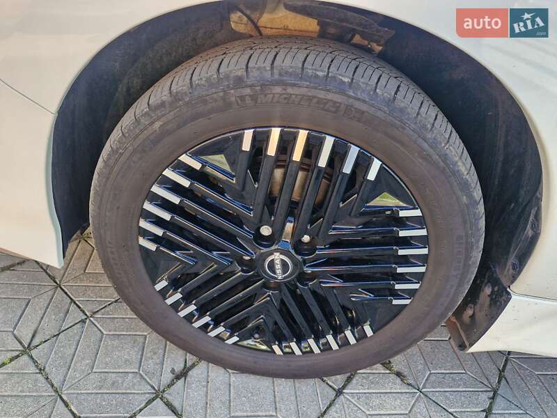 Хэтчбек Nissan Leaf 2023 в Николаеве фото 9 Хэтчбек Nissan Leaf 2023 в Николаеве