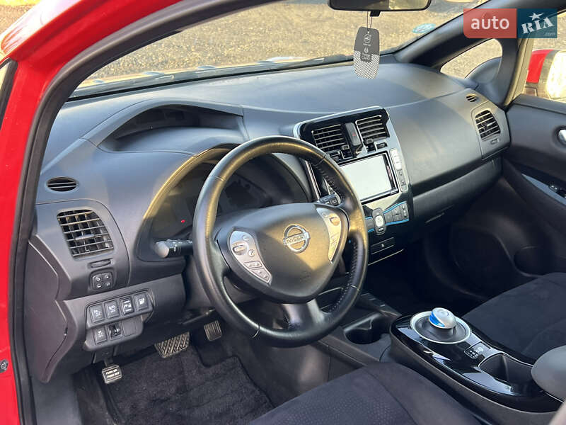 Хэтчбек Nissan Leaf 2017 в Луцке фото 20 Хэтчбек Nissan Leaf 2017 в Луцке